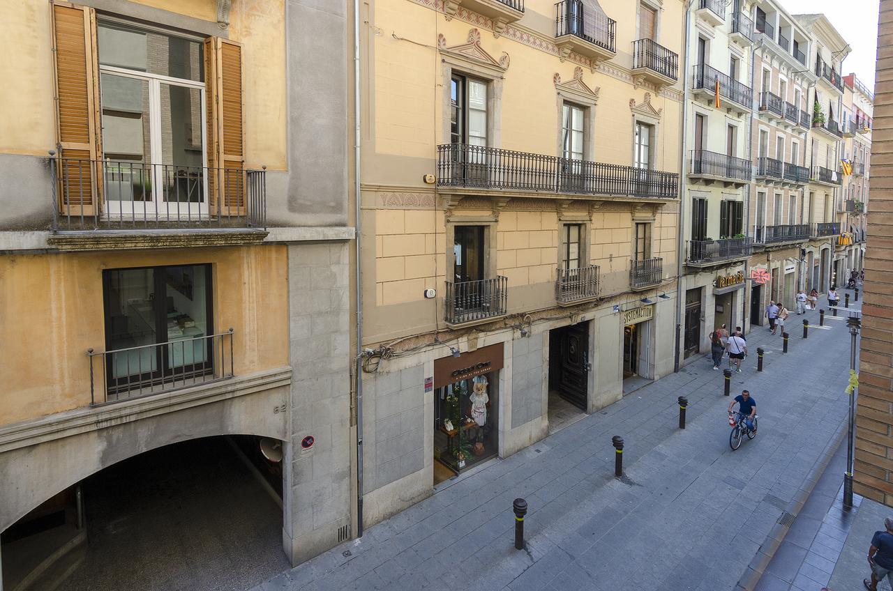 Santa Clara Apartments Girona Bagian luar foto