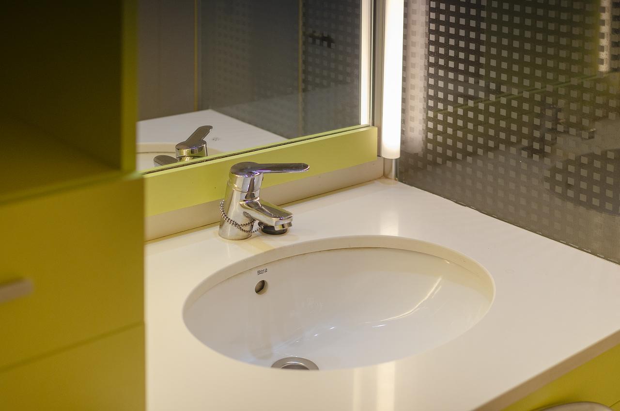 Santa Clara Apartments Girona Bagian luar foto